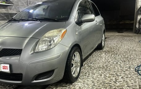 Toyota Yaris III рестайлинг, 2009 год, 720 000 рублей, 14 фотография