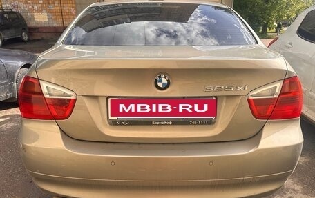 BMW 3 серия, 2007 год, 800 000 рублей, 2 фотография