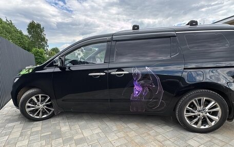 KIA Carnival III, 2019 год, 3 050 000 рублей, 3 фотография