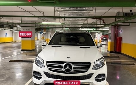 Mercedes-Benz GLE, 2016 год, 3 290 000 рублей, 3 фотография