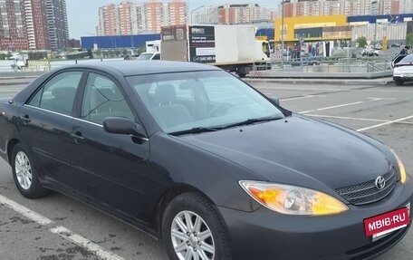 Toyota Camry V40, 2004 год, 720 000 рублей, 2 фотография