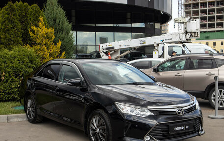 Toyota Camry, 2017 год, 2 088 000 рублей, 3 фотография
