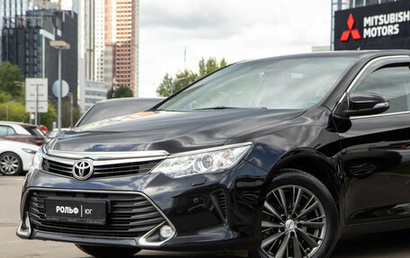 Toyota Camry, 2017 год, 2 088 000 рублей, 17 фотография