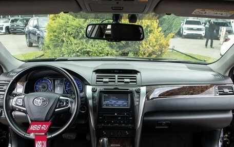 Toyota Camry, 2017 год, 2 088 000 рублей, 11 фотография
