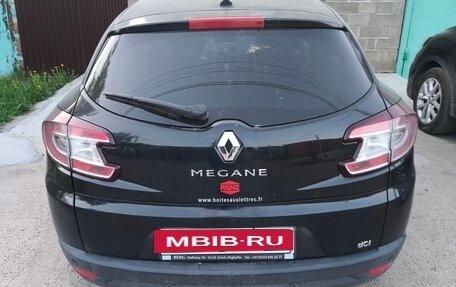 Renault Megane III, 2011 год, 230 000 рублей, 3 фотография