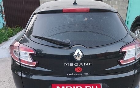 Renault Megane III, 2011 год, 230 000 рублей, 4 фотография