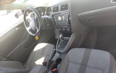 Volkswagen Jetta VI, 2016 год, 990 000 рублей, 6 фотография