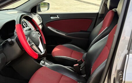 Hyundai Solaris II рестайлинг, 2011 год, 730 000 рублей, 1 фотография
