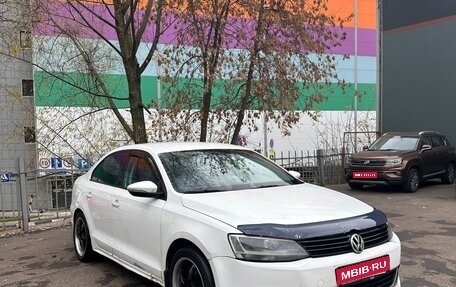Volkswagen Jetta VI, 2014 год, 700 000 рублей, 1 фотография