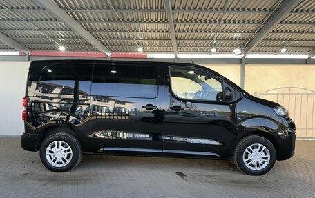 Peugeot Traveller I, 2019 год, 2 949 000 рублей, 6 фотография