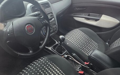 Fiat Punto III Punto Evo рестайлинг, 2006 год, 200 000 рублей, 3 фотография