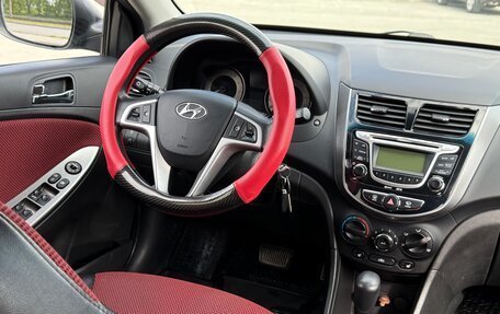 Hyundai Solaris II рестайлинг, 2011 год, 730 000 рублей, 8 фотография