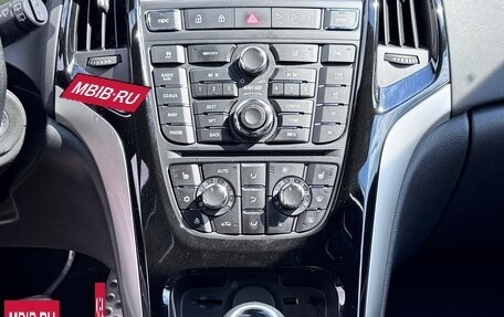 Opel Astra OPC J, 2013 год, 1 200 000 рублей, 11 фотография