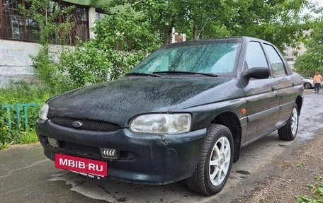 Ford Escort V, 1997 год, 160 000 рублей, 2 фотография