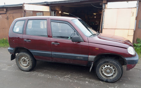 Chevrolet Niva I рестайлинг, 2004 год, 220 000 рублей, 3 фотография
