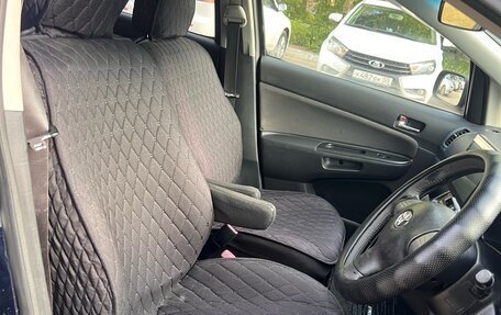 Toyota Wish II, 2004 год, 730 000 рублей, 6 фотография