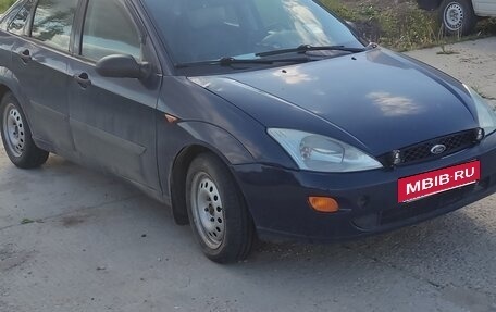 Ford Focus IV, 2001 год, 210 000 рублей, 10 фотография