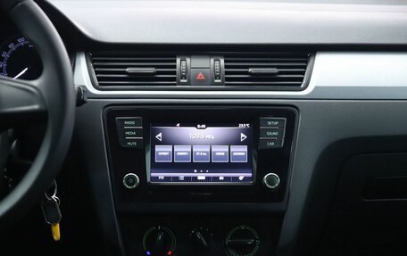Skoda Rapid I, 2017 год, 1 030 000 рублей, 14 фотография