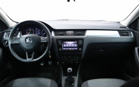 Skoda Rapid I, 2017 год, 1 030 000 рублей, 11 фотография