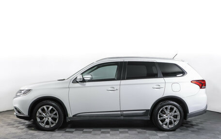 Mitsubishi Outlander III рестайлинг 3, 2015 год, 1 890 000 рублей, 9 фотография