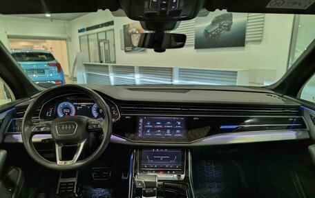 Audi Q7, 2023 год, 6 765 000 рублей, 5 фотография