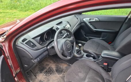 KIA Cerato III, 2010 год, 250 000 рублей, 8 фотография