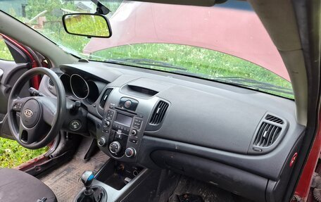 KIA Cerato III, 2010 год, 250 000 рублей, 16 фотография