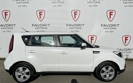 KIA Soul II рестайлинг, 2019 год, 1 049 000 рублей, 4 фотография