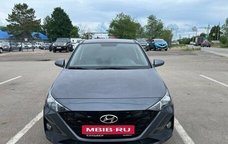 Hyundai Solaris II рестайлинг, 2022 год, 1 658 000 рублей, 3 фотография