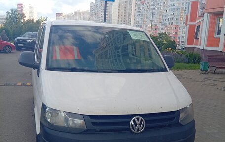 Volkswagen Caravelle T5, 2013 год, 1 700 000 рублей, 1 фотография