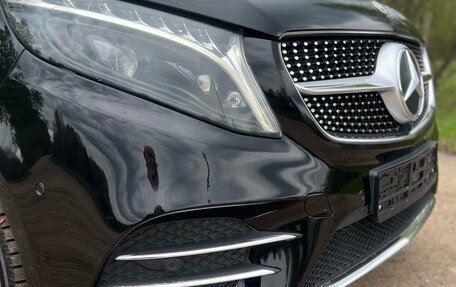 Mercedes-Benz V-Класс, 2022 год, 7 100 000 рублей, 5 фотография
