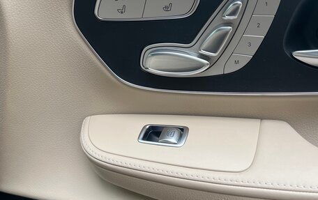 Mercedes-Benz V-Класс, 2022 год, 7 100 000 рублей, 13 фотография