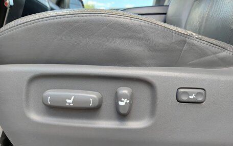 Toyota Land Cruiser Prado 120 рестайлинг, 2008 год, 1 999 800 рублей, 26 фотография