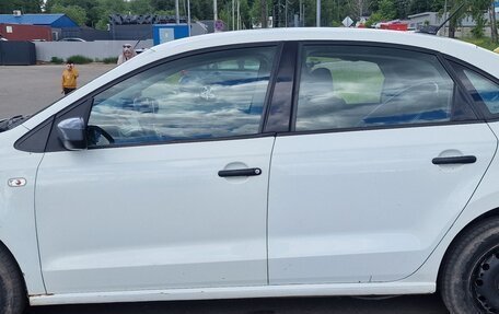 Volkswagen Polo VI (EU Market), 2019 год, 750 000 рублей, 3 фотография
