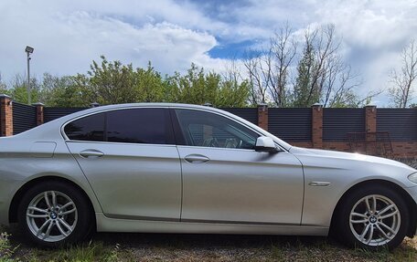 BMW 5 серия, 2010 год, 1 700 000 рублей, 3 фотография