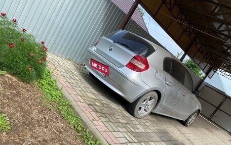 BMW 1 серия, 2005 год, 850 000 рублей, 5 фотография