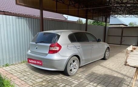 BMW 1 серия, 2005 год, 850 000 рублей, 4 фотография