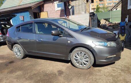 Honda Insight II рестайлинг, 2009 год, 650 000 рублей, 3 фотография