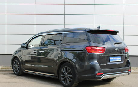 KIA Carnival III, 2018 год, 2 431 000 рублей, 8 фотография