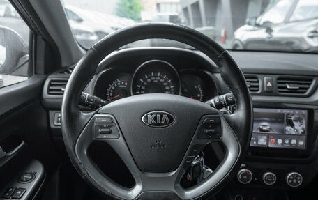 KIA Rio III рестайлинг, 2016 год, 985 000 рублей, 10 фотография