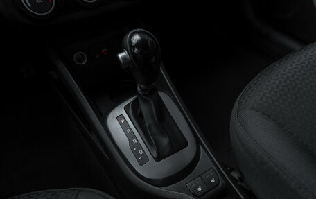KIA Rio III рестайлинг, 2016 год, 985 000 рублей, 13 фотография