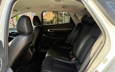 Hyundai Sonata VIII, 2019 год, 2 250 000 рублей, 12 фотография