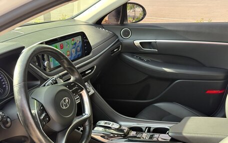 Hyundai Sonata VIII, 2019 год, 2 250 000 рублей, 9 фотография
