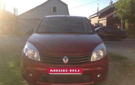 Renault Sandero I, 2011 год, 600 000 рублей, 2 фотография
