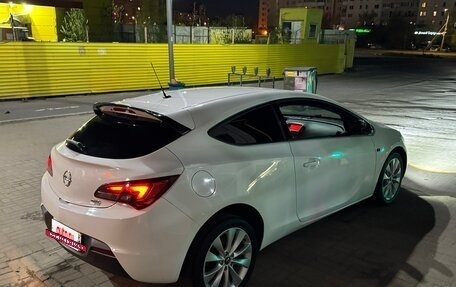 Opel Astra J, 2012 год, 690 000 рублей, 3 фотография