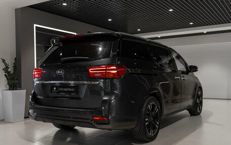 KIA Carnival III, 2018 год, 2 695 000 рублей, 5 фотография