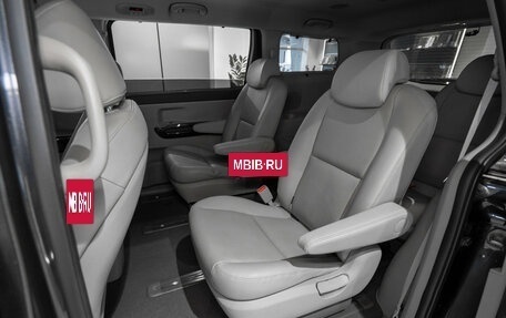 KIA Carnival III, 2018 год, 2 695 000 рублей, 12 фотография