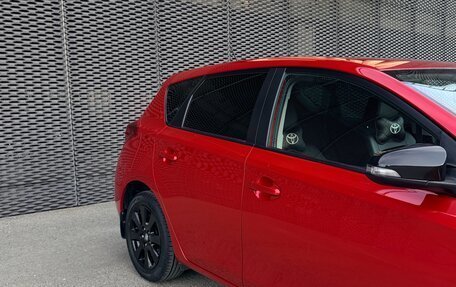 Toyota Auris II, 2013 год, 1 250 000 рублей, 3 фотография