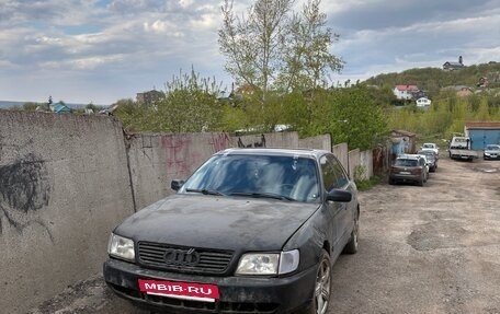 Audi 100, 1993 год, 260 000 рублей, 3 фотография