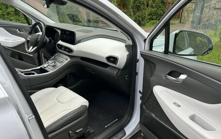 Hyundai Santa Fe IV, 2022 год, 5 500 000 рублей, 10 фотография